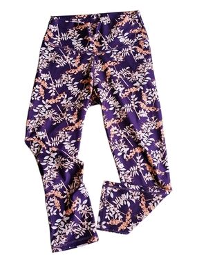 Fabletics PowerHold Floral Leggings Purple High Waisted Activewear Size M